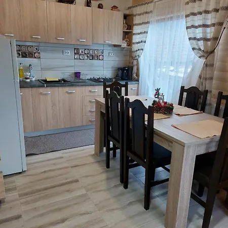 Rustica Georgeta Cabană *